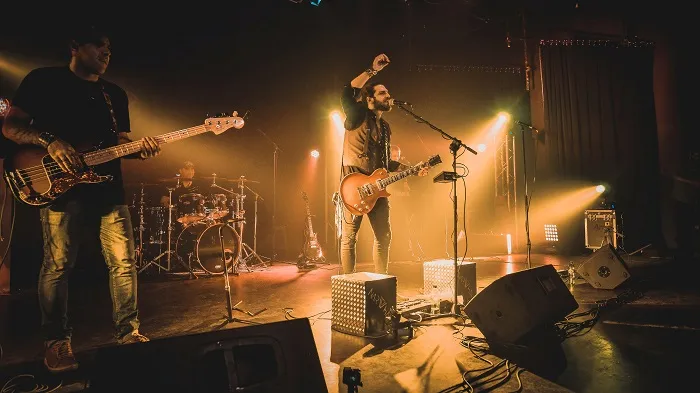 What Is Alternative Music? Definition, Characteristics, Artists & Examples