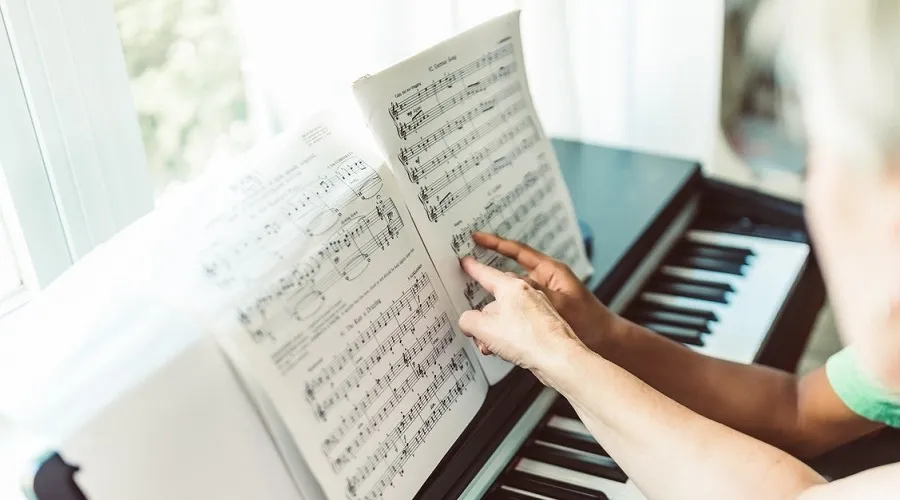 What Is a Motive in Music? Defintion, Types & Examples