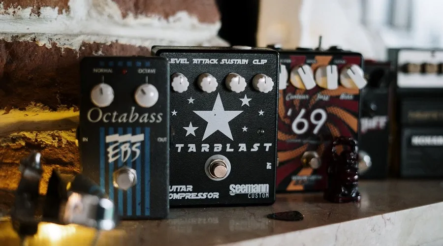 What Is a Compressor in Music? Meaning, Types, Controls & Common Mistakes