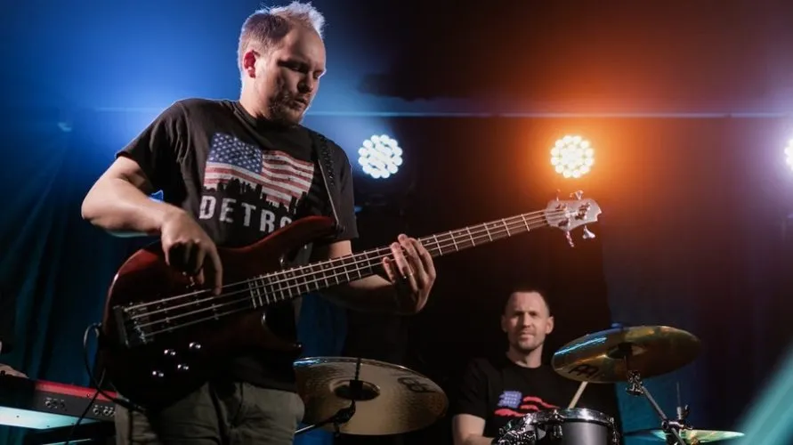 Why Bassists Look SO Bored (NOT What You Think)