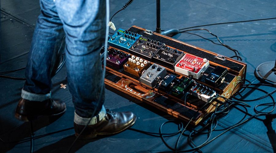 What Is a Flanger? Definition, History & Effect Guide